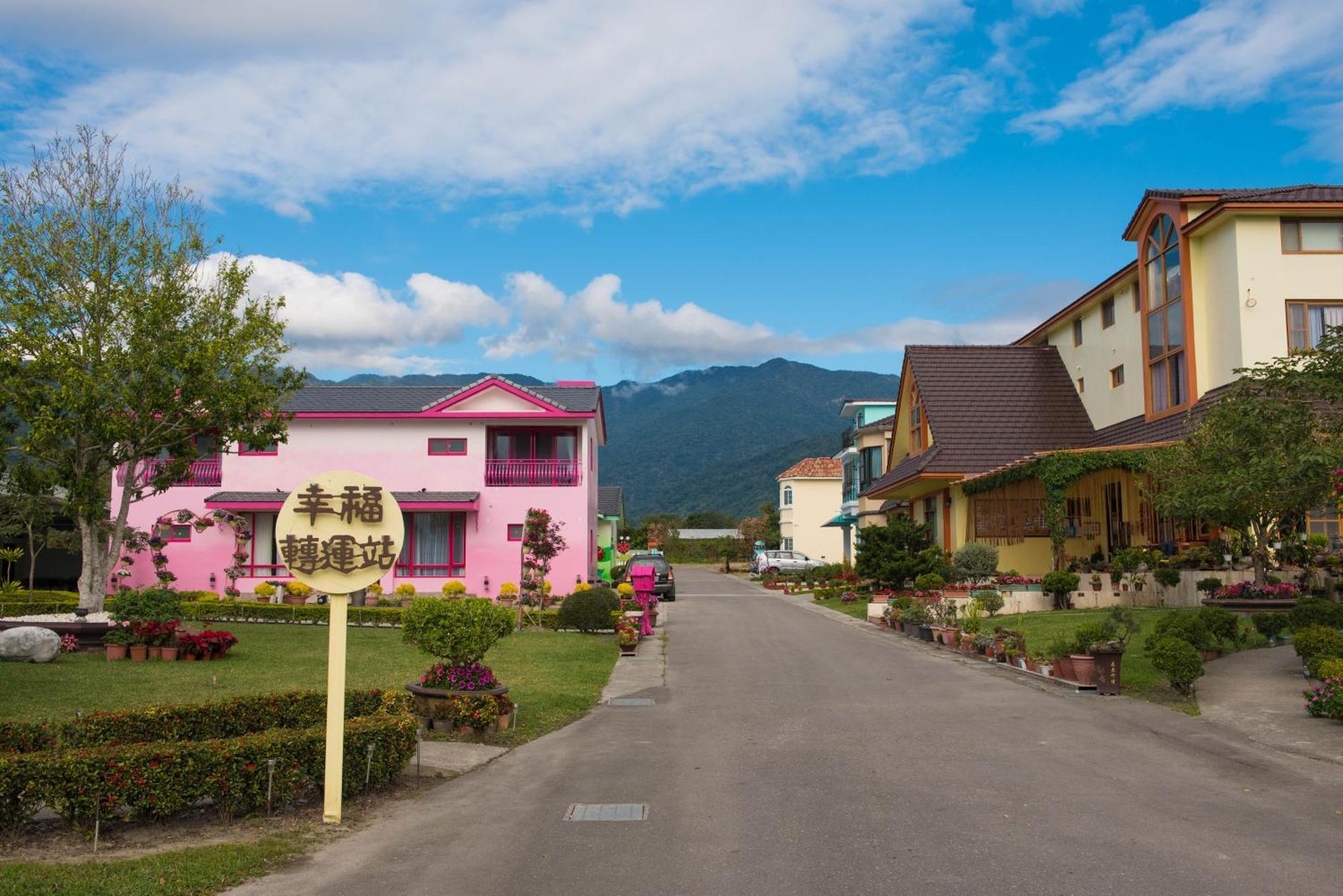 Xinfu Traveler Inn Taiping  Zewnętrze zdjęcie